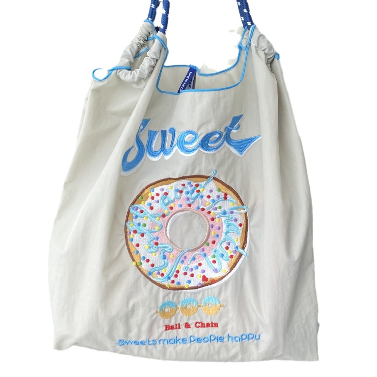 Women's same style embroidered women's bag, single-shoulder bag, nylon bag, waterproof tote bag, internet-famous canvas bag, hand-held crossbody bag Item Picture