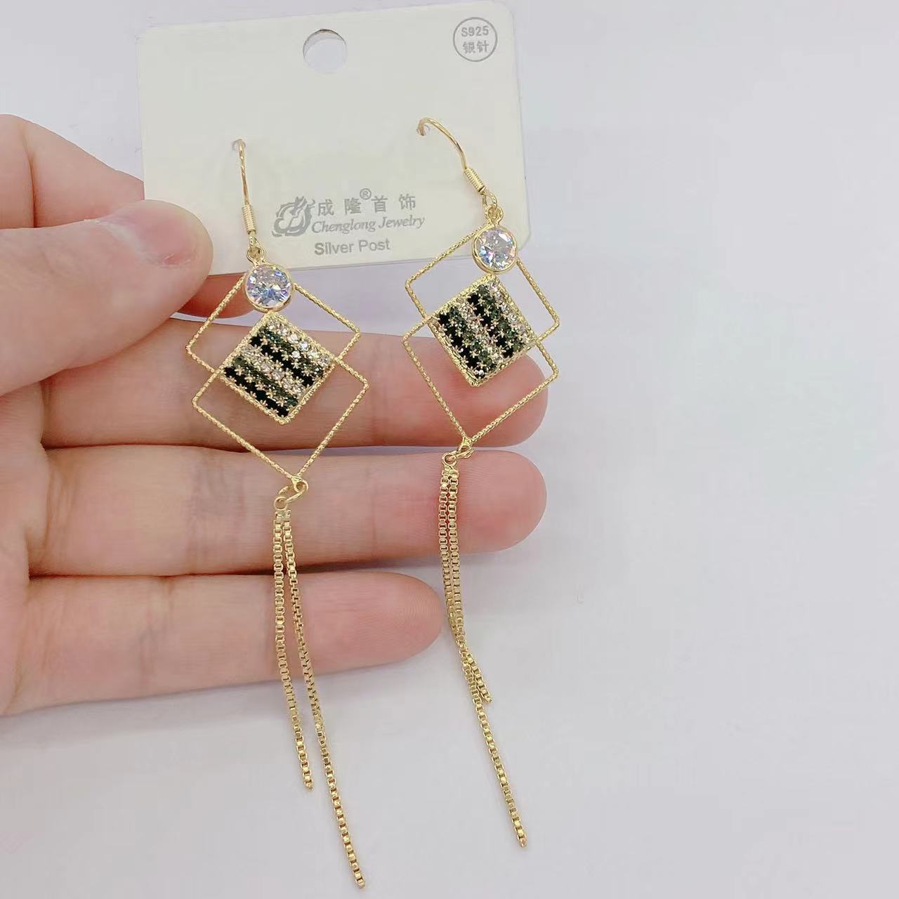 【 Silver Needle 】 Korean-style three-color tassel spliced silver needle elegant zircon female earrings, a popular bestseller in live-streaming by Internet celebrities details Picture
