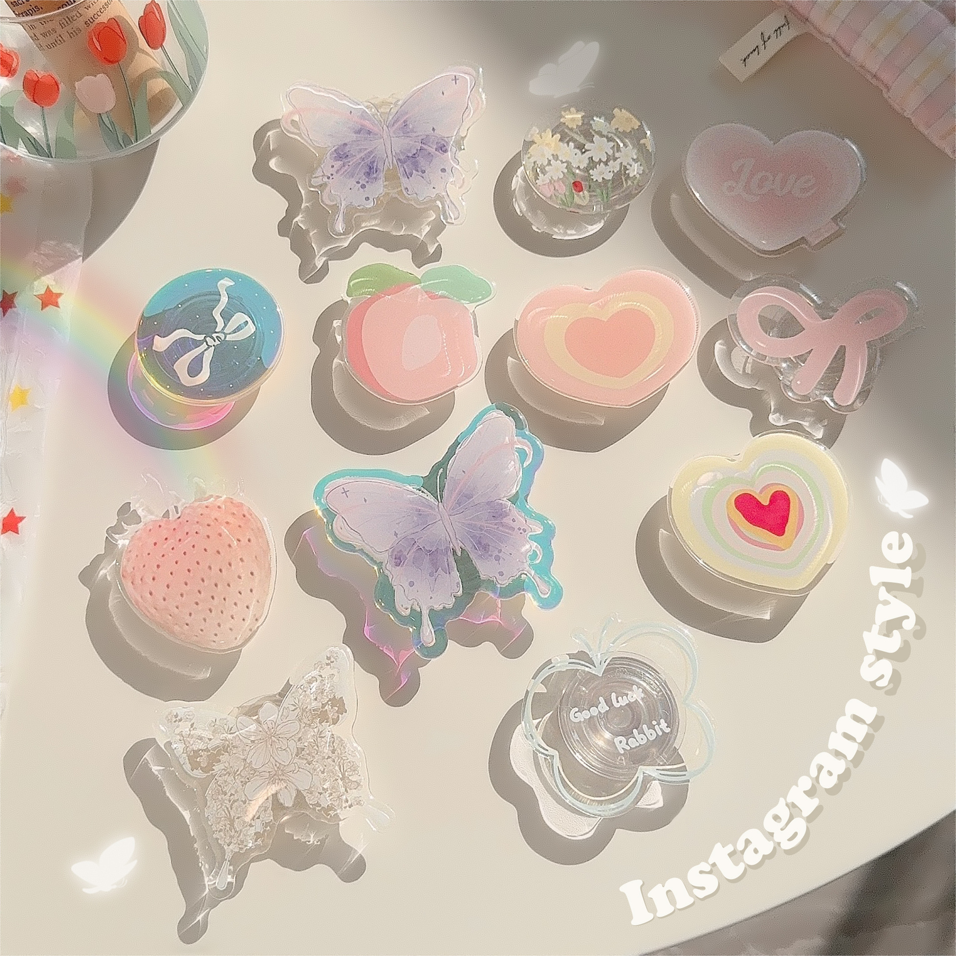 韩系爱心草莓懒人支架适用可爱创意背贴壳伸缩卡通多功能折叠滴胶