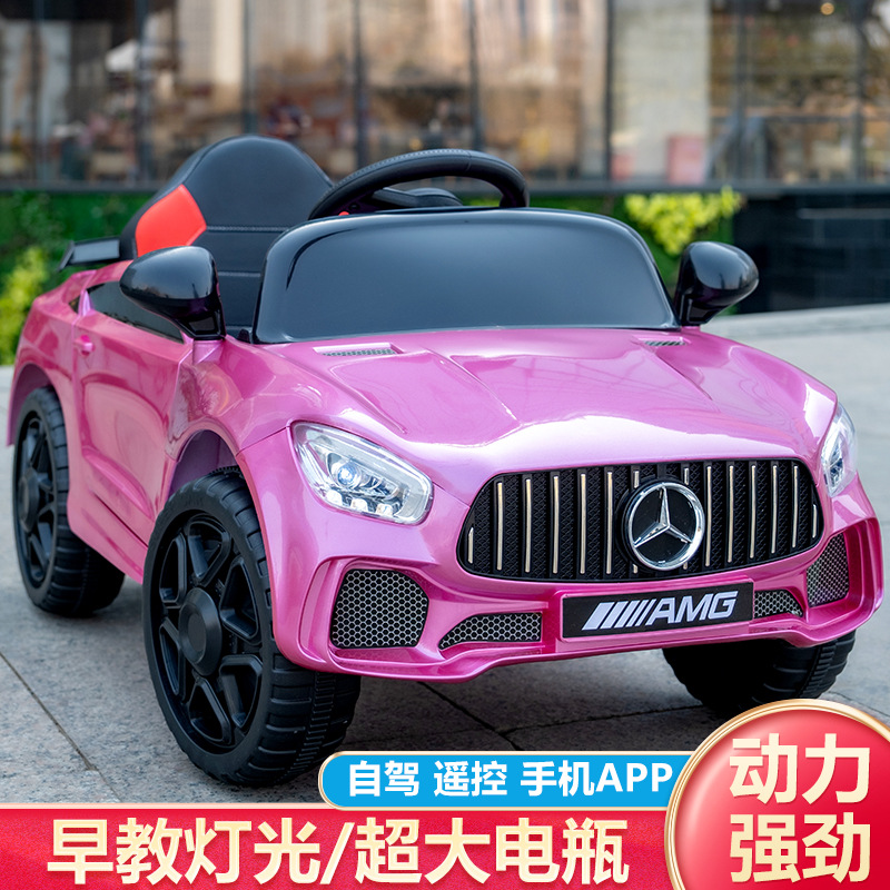Children's cars, four-wheel remote control electric vehicles, gift wholesale, toy cars for boys and girls, rocking children's cars Application Scenario