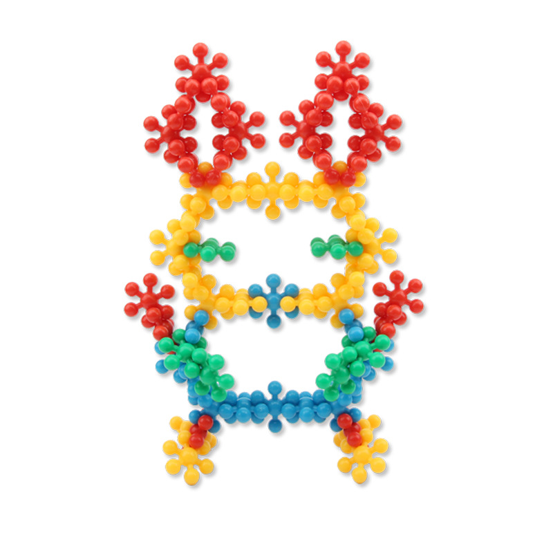 Cross-border snowflake early education toy building blocks for kindergartens, 3D stereoscopic plum blossom building blocks, educational children's concentration assembly Item Picture