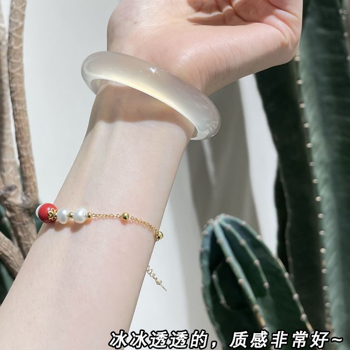 Ice-transparent high-ice agate bracelet, women's natural chalcedony bracelet, ice-type jade bracelet, women's lychee frozen jade bracelet Specification image