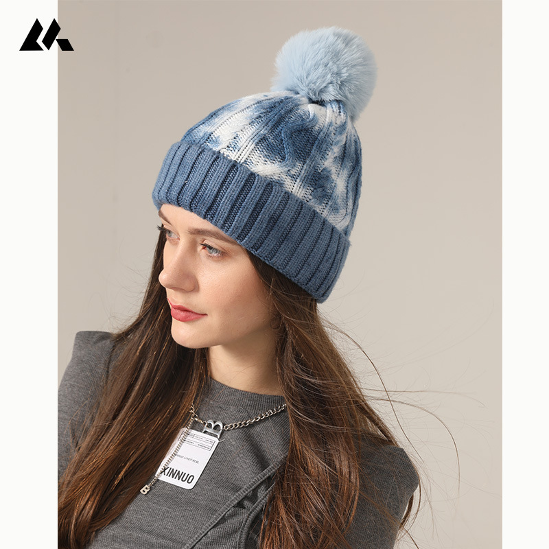 Korean style cute Lei Feng hat, women's autumn and winter ear-protecting and warm knitted winter snow ball tie-dyed hat