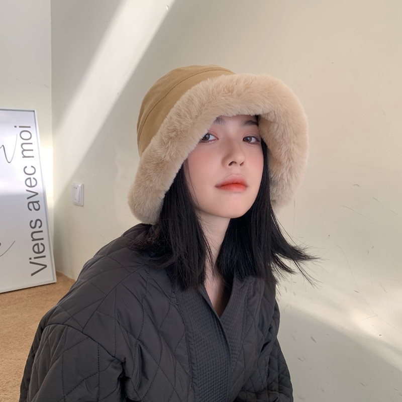 Japanese Plush Fisherman Hat Female Autumn And Winter Korean Version Instagram Tide With Thick Warm Ear Protection Show Face Small Basin Application Scenario