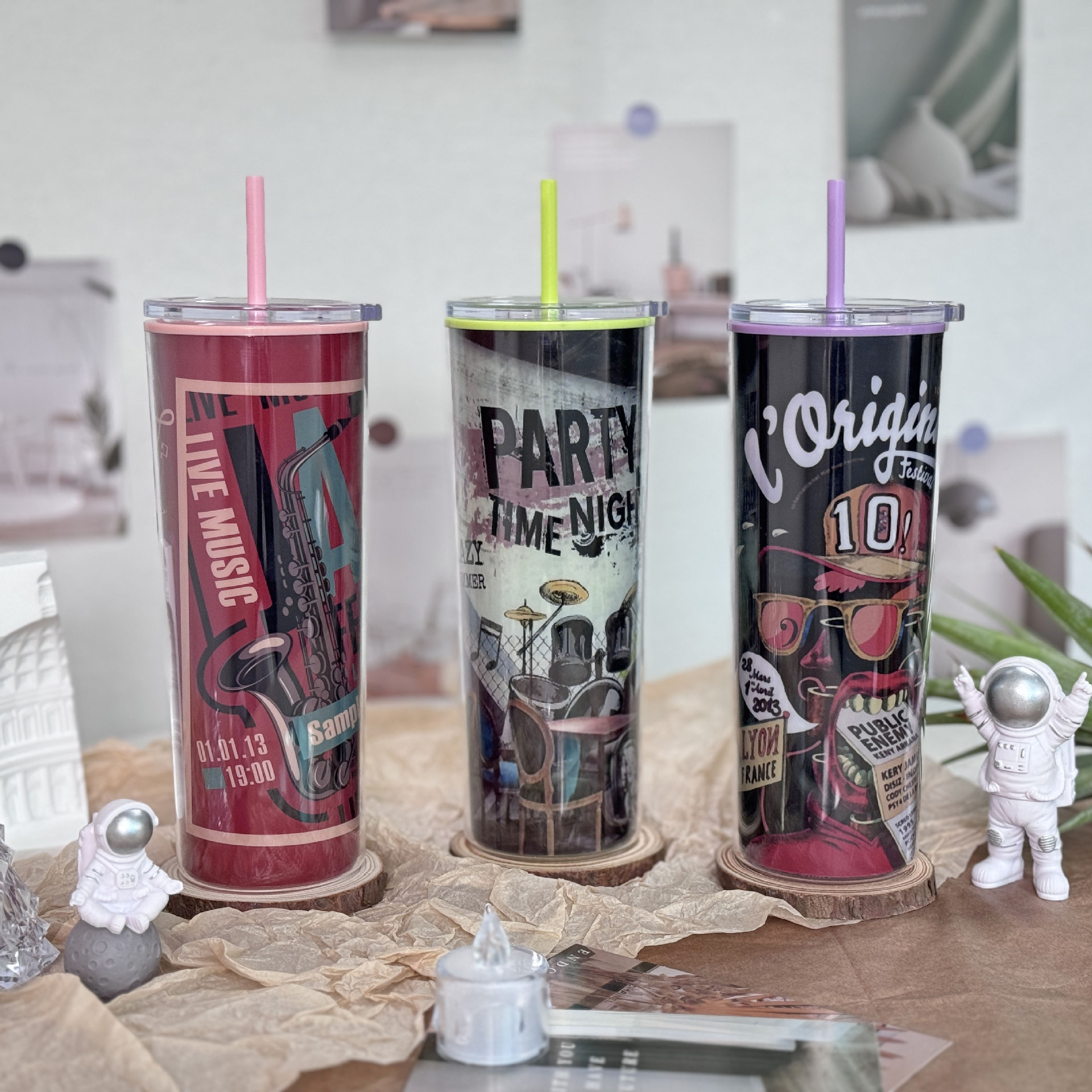 Cross-Border New Summer Net Red Plastic Straw Cup Large Capacity Double Plastic Cup Wholesale Creative Music Water Cup details Picture