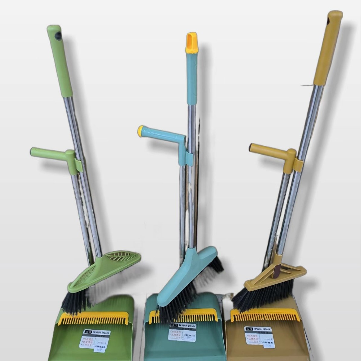 Household broom, dustpan set, cleaning set, wholesale plastic broom, soft-bristled broom, bucket set, broom combination Item Picture