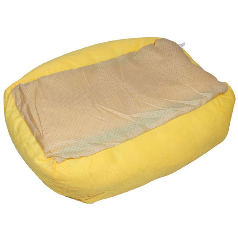Cute pet hot dog bed, large fashionable hot dog sausage bed, pet mat, cat and dog bed, autumn and winter cat and dog bed Application Scenario