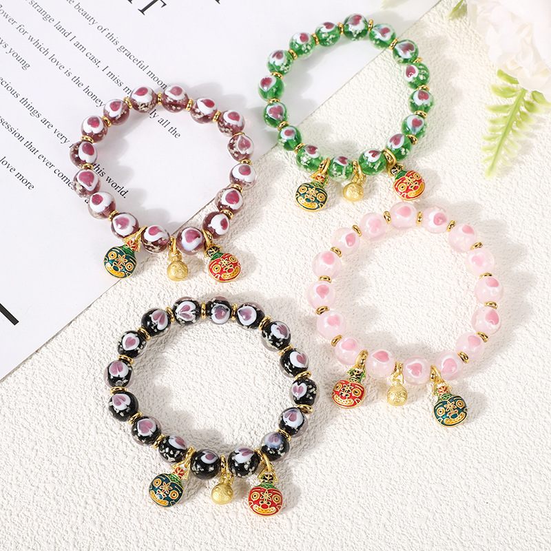 Beijing ancient-style luminous glass gold-swallowing beast bracelet, creative retro luminous bracelet, a family of three love jewelry Specification image