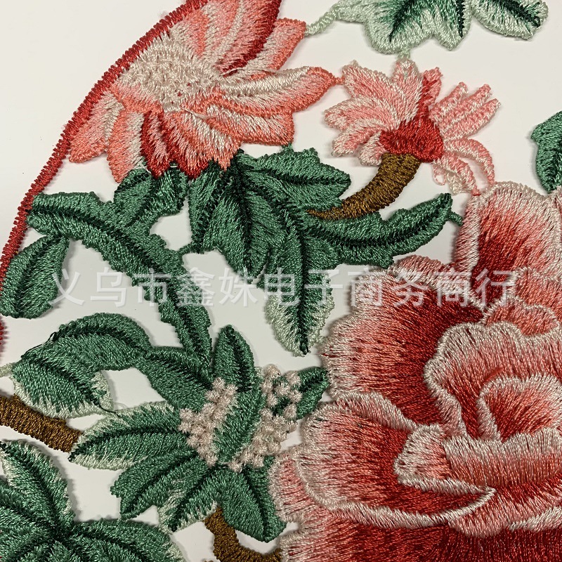 Computer-embroidered colored clothing cheongsam manufacturer supplies wholesale available details Picture