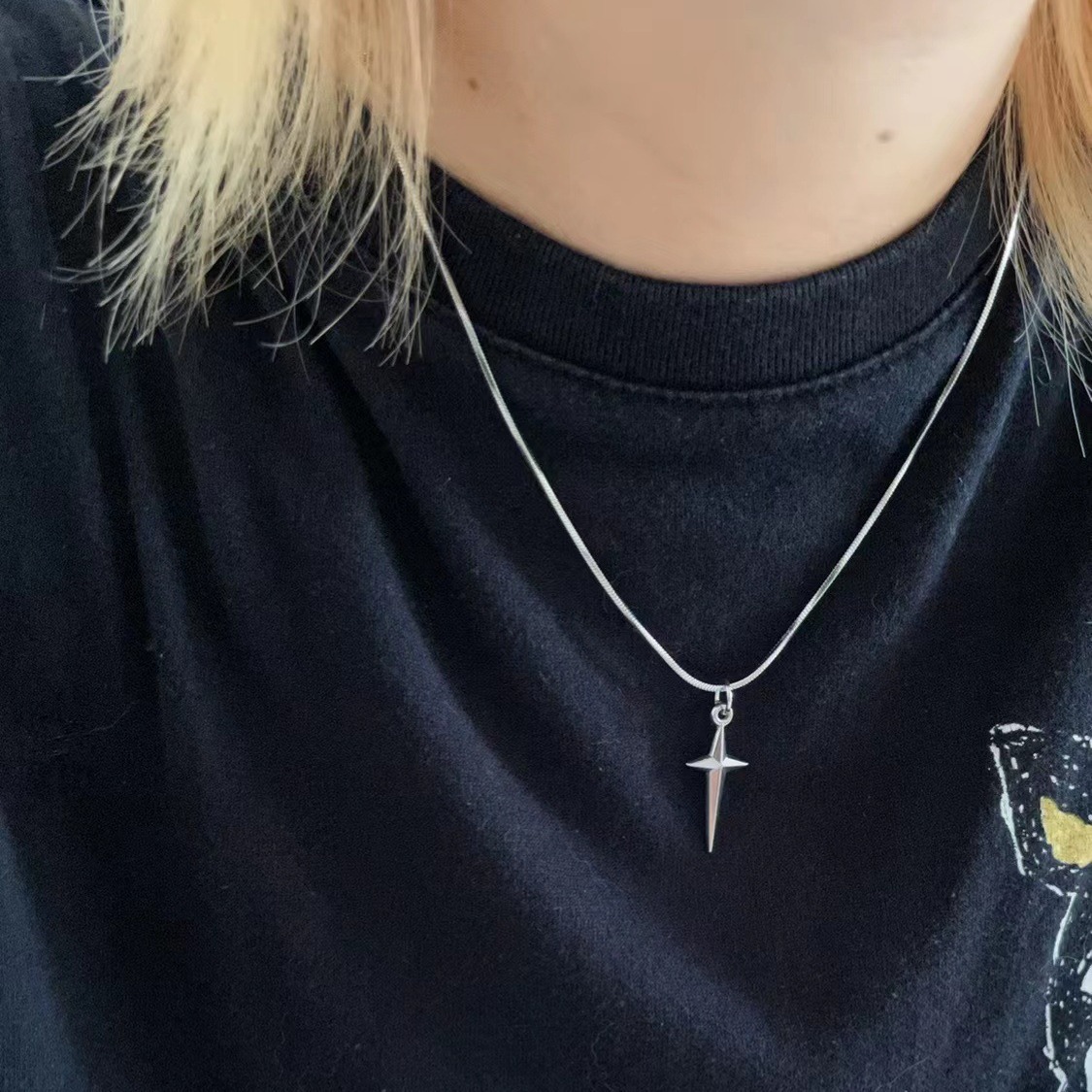 Little Star Pendant Titanium Steel Necklace Female Personality Sweet Cool Style Simple Silver Snake Bone Chain Cross Chain Does Not Fade Specification drawing