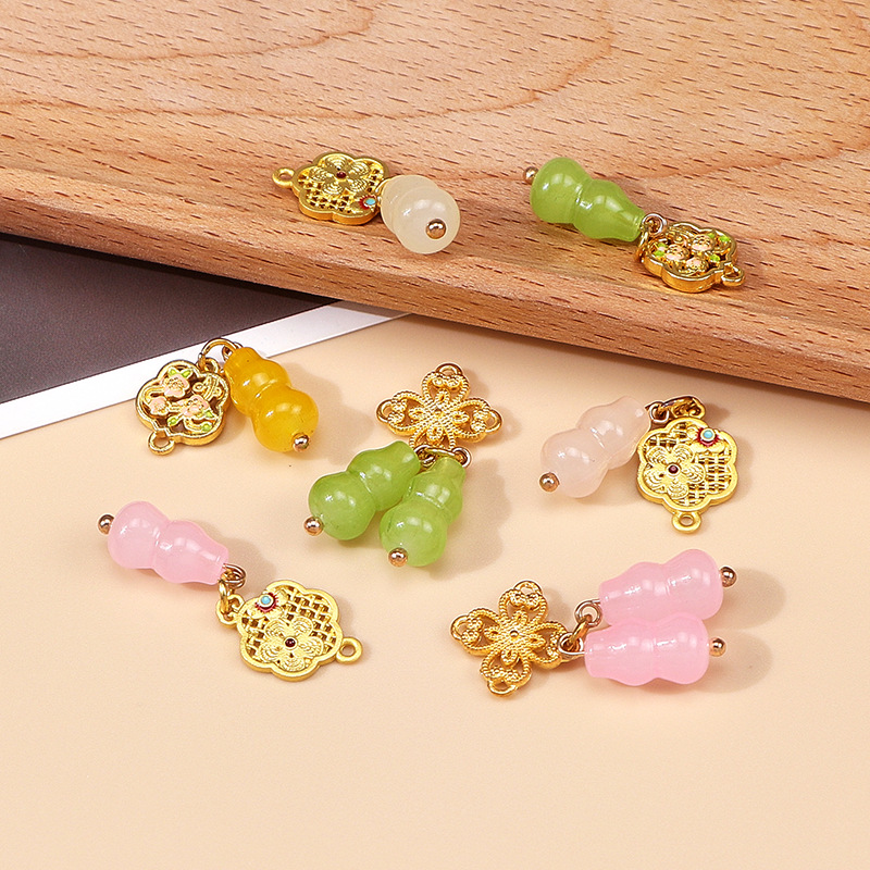 发饰服装饰品/树脂钻球/挂件/M字吊钟调节扣/925银钩细节图