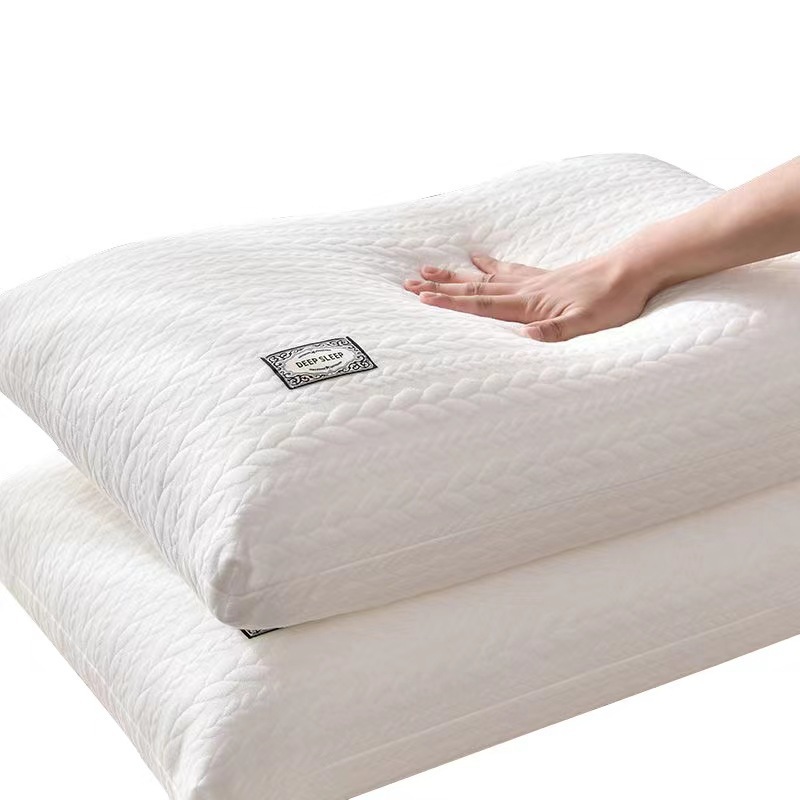 枕芯/睡眠仪/pillow/酒店枕头白底实物图