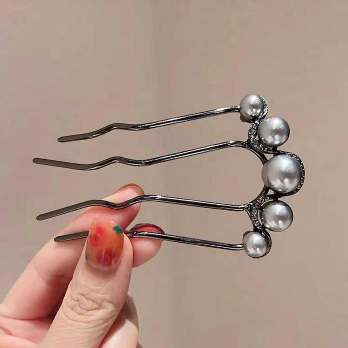 新款时尚通勤插梳盘发珠珠四齿梳盘发神器发簪女生发簪复古插梳子 Specification image