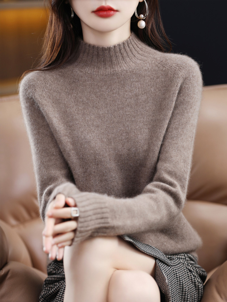 New women's pullover sweater, pure wool sweater, loose knitted sweater, high-end thickened semi-high neck, autumn and winter details Picture
