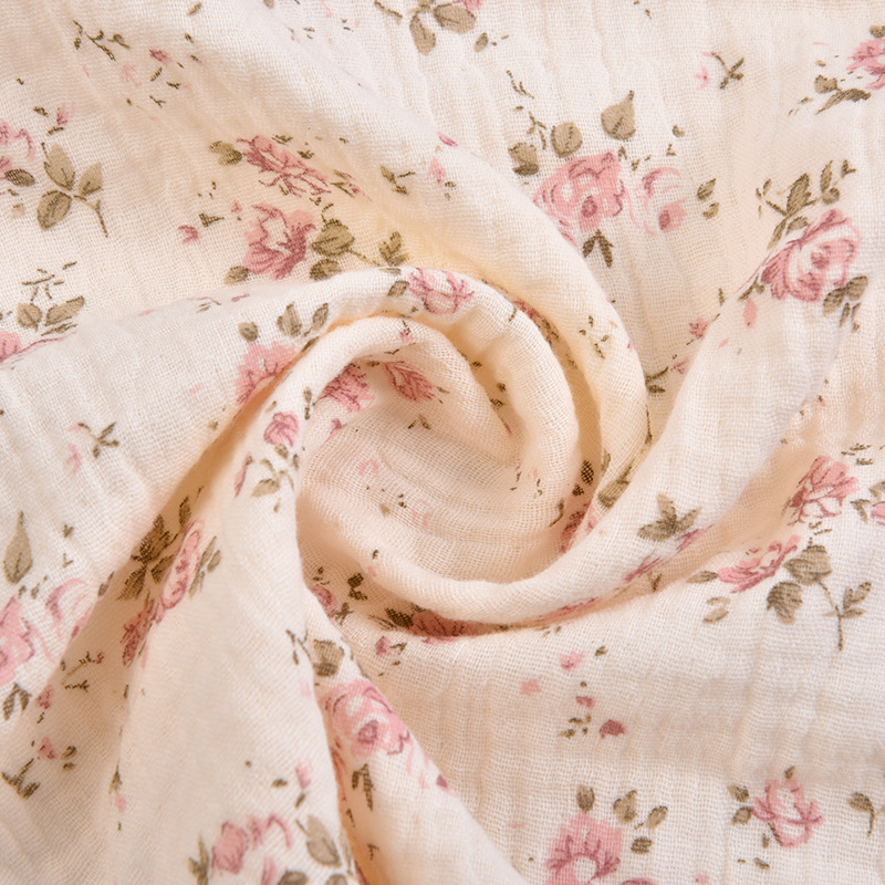 All-cotton double-layer crepe fabric, double-layer gauze printed fabric, small floral patterns, spring and summer pajamas and home wear fabric Application Scenario