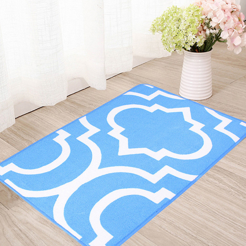 The entrance foyer has a silk ring anti-scratch ring, a velvet printed foot mat, a sand-scraping mat, an entrance floor mat, and a household anti-wear door mat