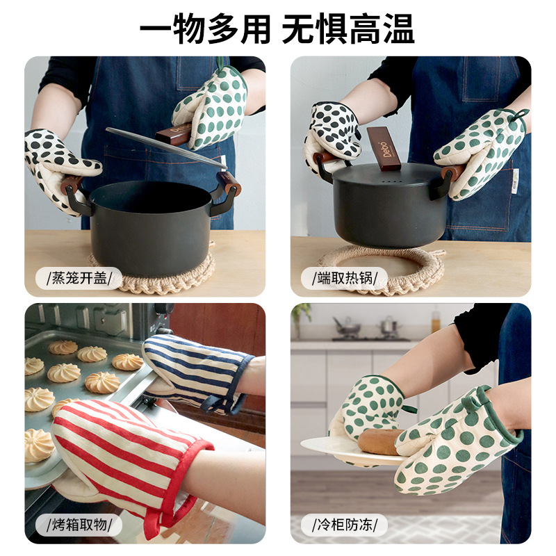 Oven Gloves Polka Dot Japanese Heat Proof Gloves Household Microwave Gloves Cotton Heat Insulation Gloves Application Scenario