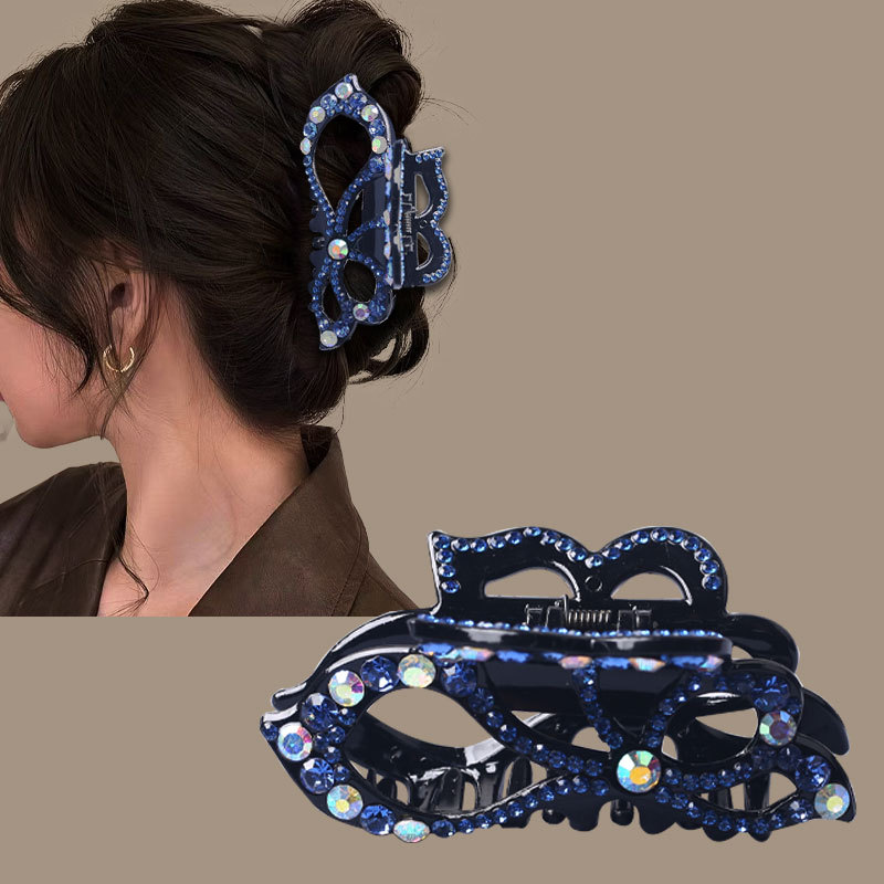 New popular square water diamond, extra-large hair gripper, hair clip, headwear, hairpin, women's claw clip, claw shark clip Application Scenario
