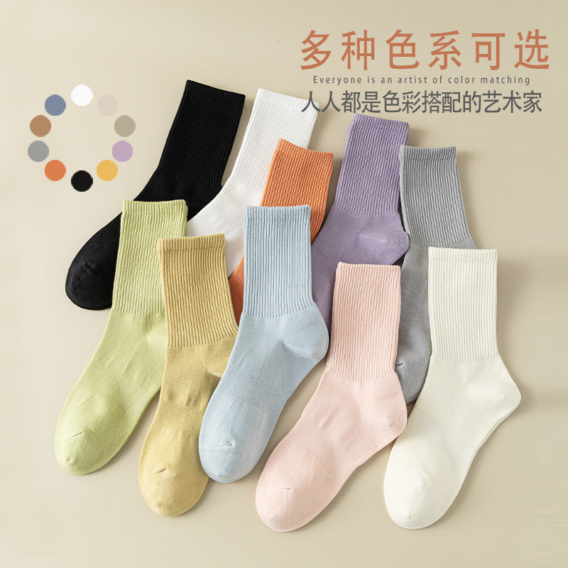 Sock street vending, one-piece consignment for women's autumn and winter high-top rubber-reinforced solid color women's socks, waist-tying sports women's candy-colored mid-top cotton socks, breathable long socks, one-piece consignment Application Scenario