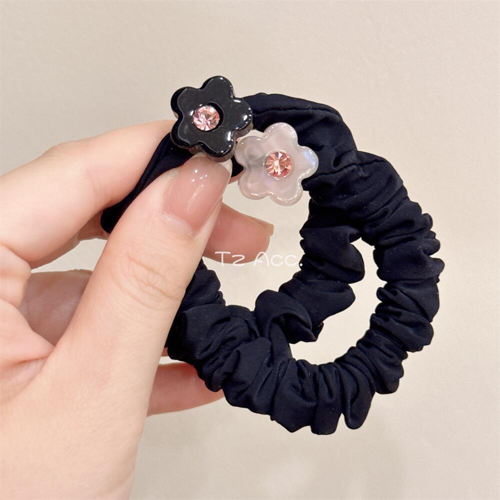 Super comfortable mask circle ~ High-elasticity ponytail leather band acetate flower puppy hair accessory with a simple and elegant look details Picture