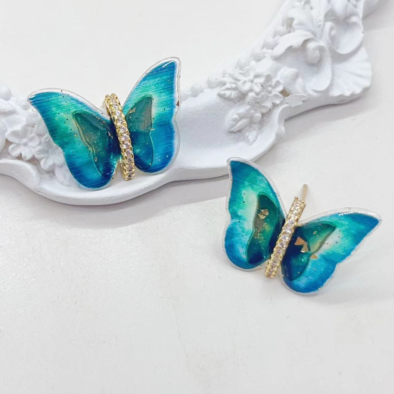 European and American copper-plated real gold butterfly cross-border colorful simulation butterfly necklace ear stud two-piece assembly details Picture