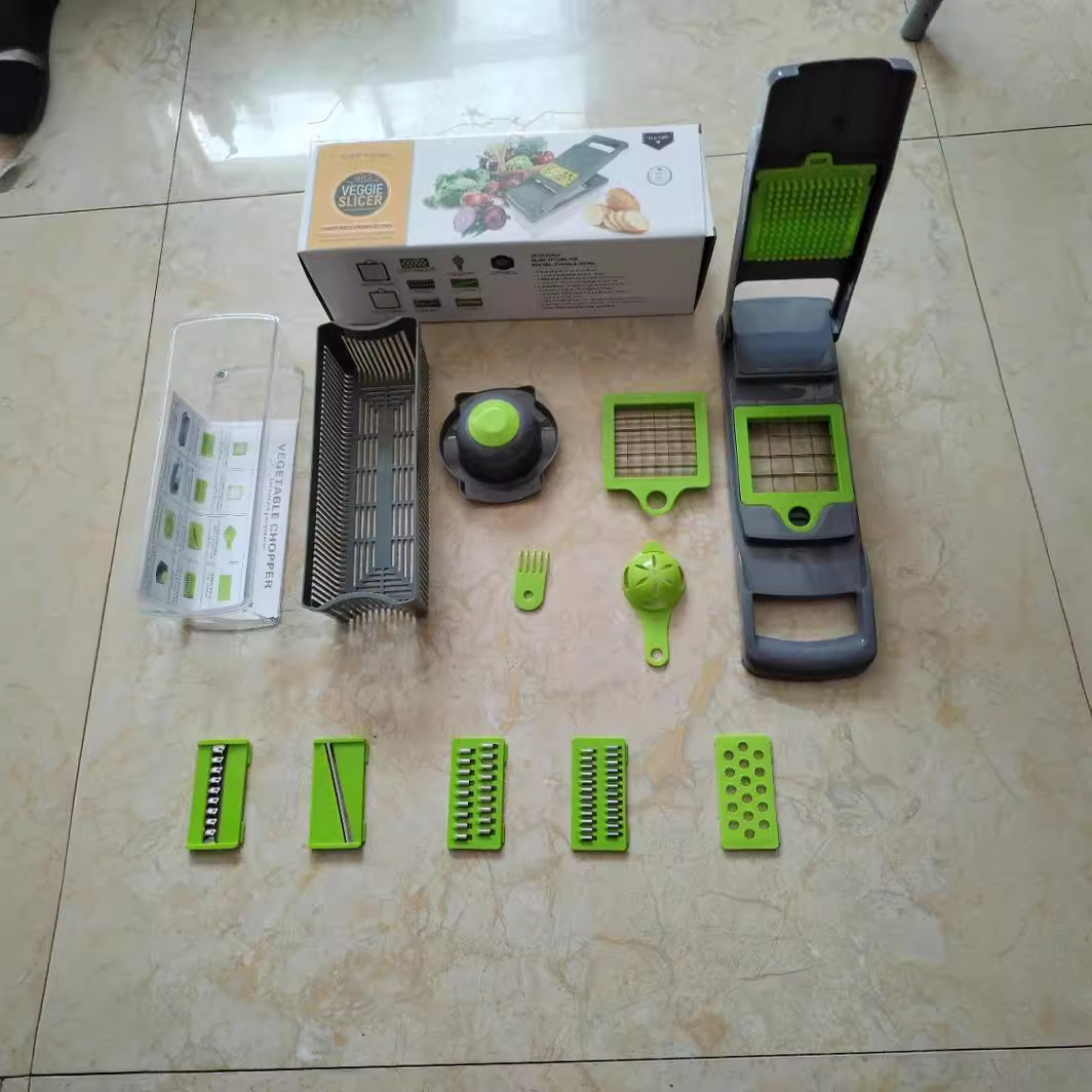 14-piece set: Blade vegetable cutter, shredded cutter, cut large cubes, cut small cubes details Picture