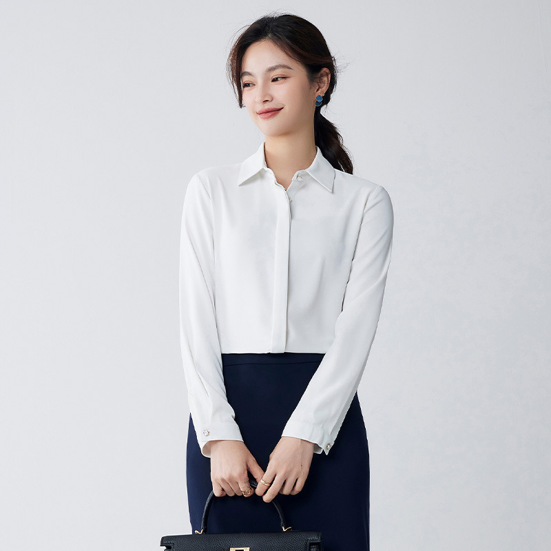 女式衬衫实物图
