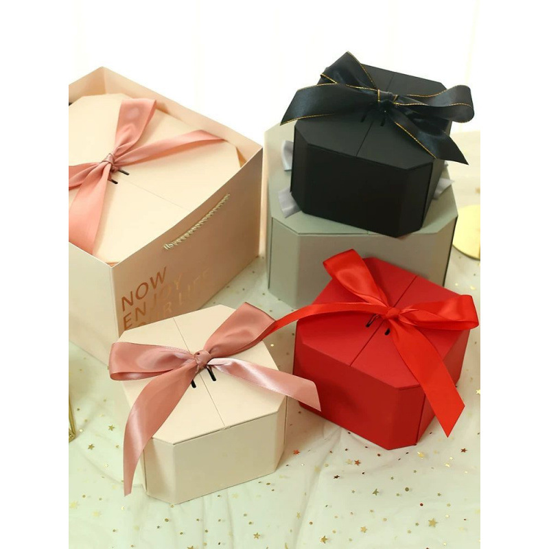 Valentine's Day gift box with double doors, pink wedding souvenirs, candies, chocolates, skin care products and cosmetics packaging box Application Scenario
