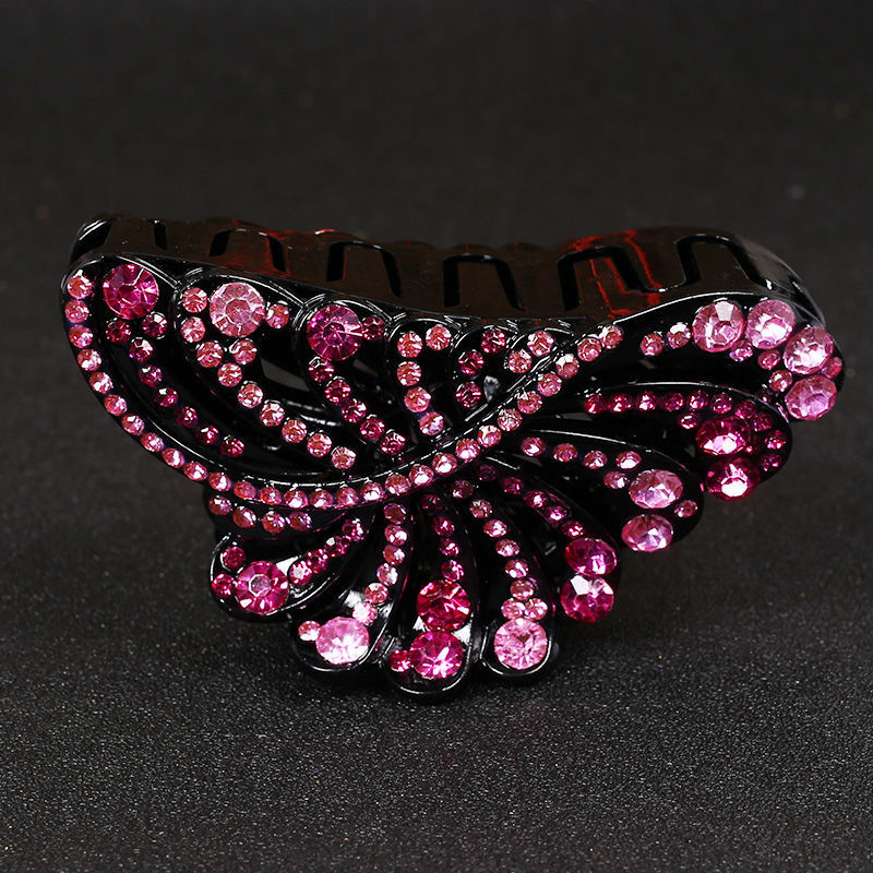Amazon large hair clips, large quantity, new hair clips, women's back head, cross-border water diamond headwear wholesale Application Scenario