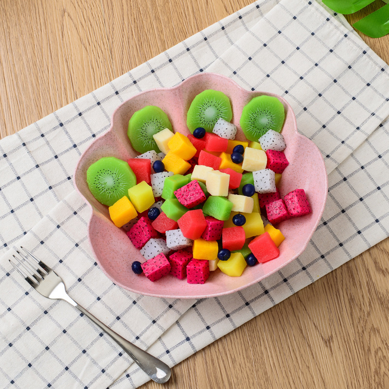 Factory direct sales: Nordic-colored candy plates, living room desktop snack plates, creative shell pastry plates details Picture