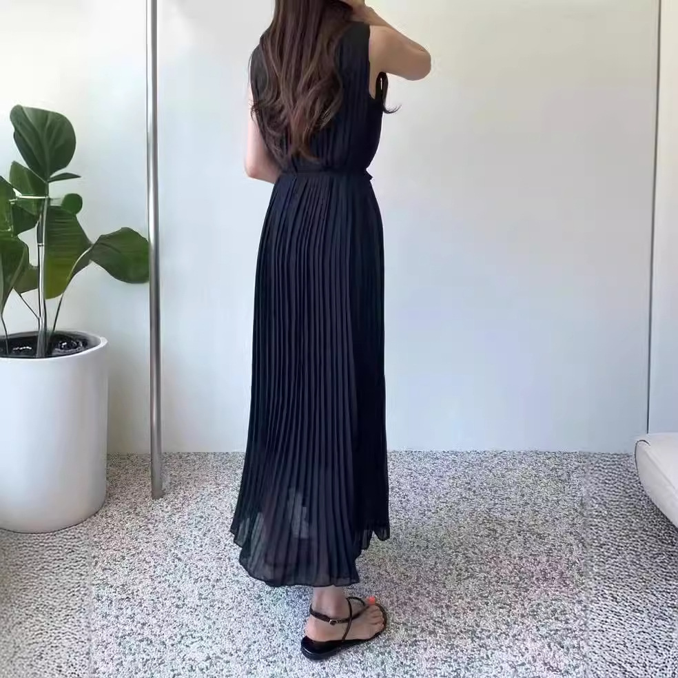 In stock 2026 Japanese Rakuten summer waist-cinching and slimming sleeveless pleated chiffon dress with belt Specification image
