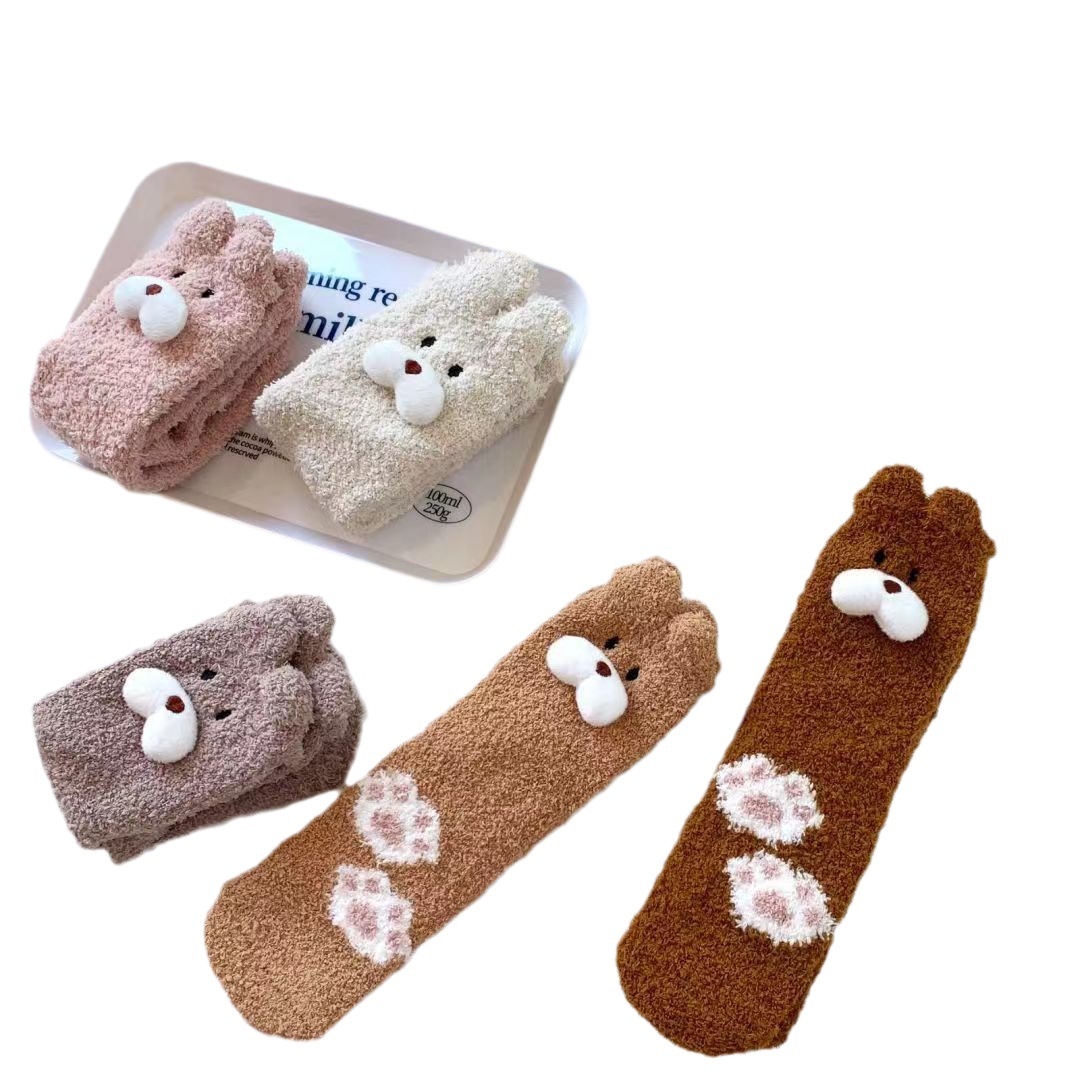 One-piece consignment of bear coral fleece socks, women's postpartum care socks, thickened and warm for autumn and winter after giving birth, home sleep, pregnant women's fleece floor socks Item Picture