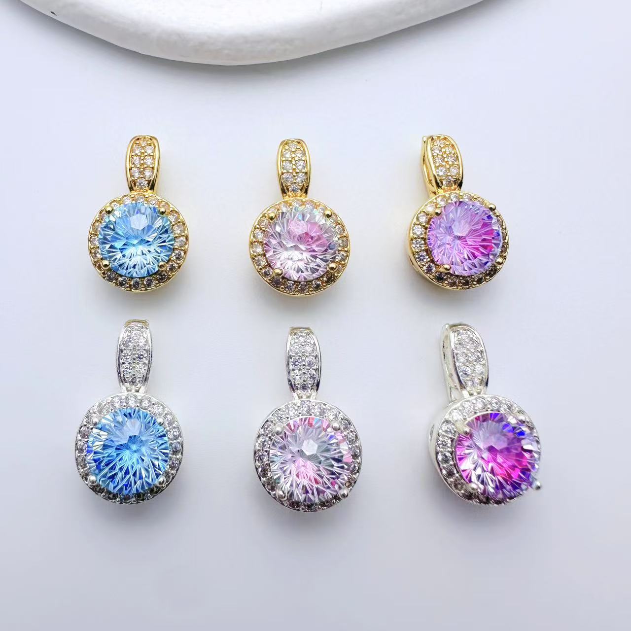 高保色镀金镶烟花切锆石多通隔珠万能扣吊坠DIY手链项链耳饰配件