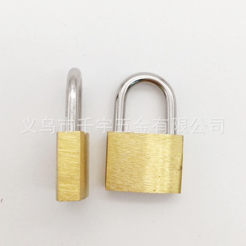 Small copper lock, 20mm copper core, white board, copper padlock, luggage and bag lock, small change can, small lock head, dormitory anti-theft lock Application Scenario