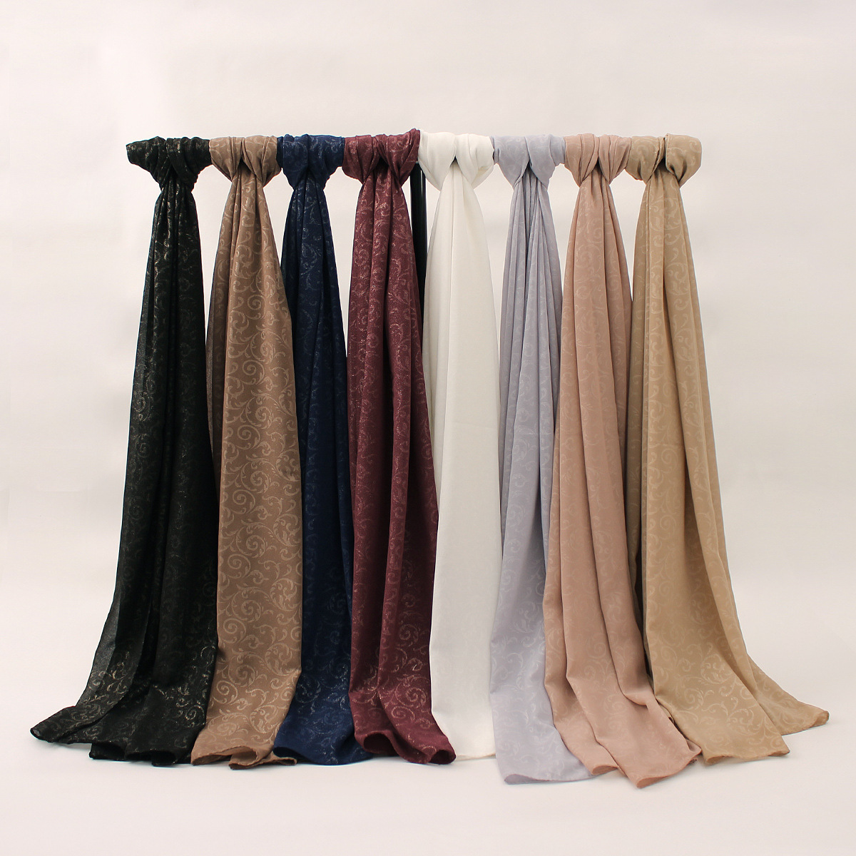 2025跨境热销春季新款时尚印花纯色中东包头巾薄款单色长巾披肩