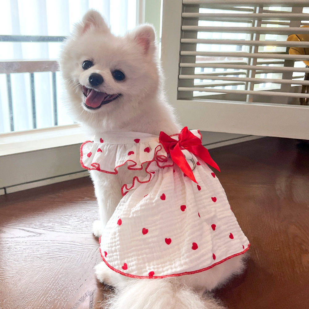 Pet dresses, accessories, clothes for spring and summer, dogs, cats, teddy bears, bichon Frises, Pomeranians, stuffed animals, cats, hearts, all made of cotton fabric Application Scenario