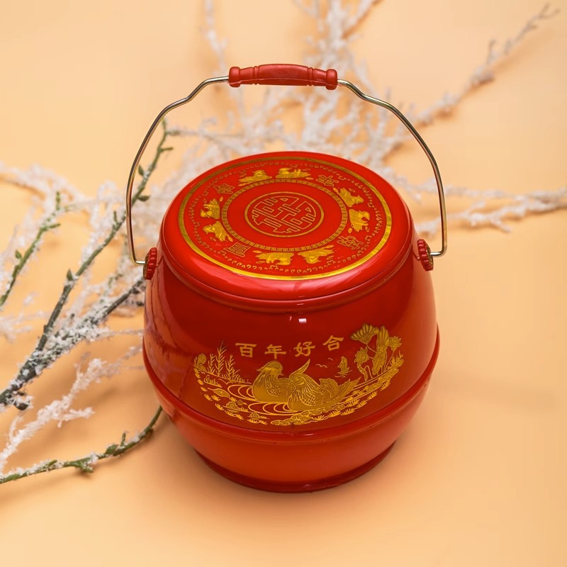 Wedding celebration items, descendants' buckets, bride's dowry, wedding ornaments, wedding buckets, red wedding toilets