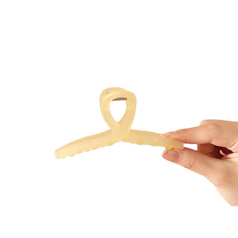 Yiwu Factory Basic Large Grab Shark Clip Advanced Sense Hairpin Grab Hairpin Headwear Spot Wholesale Item Picture