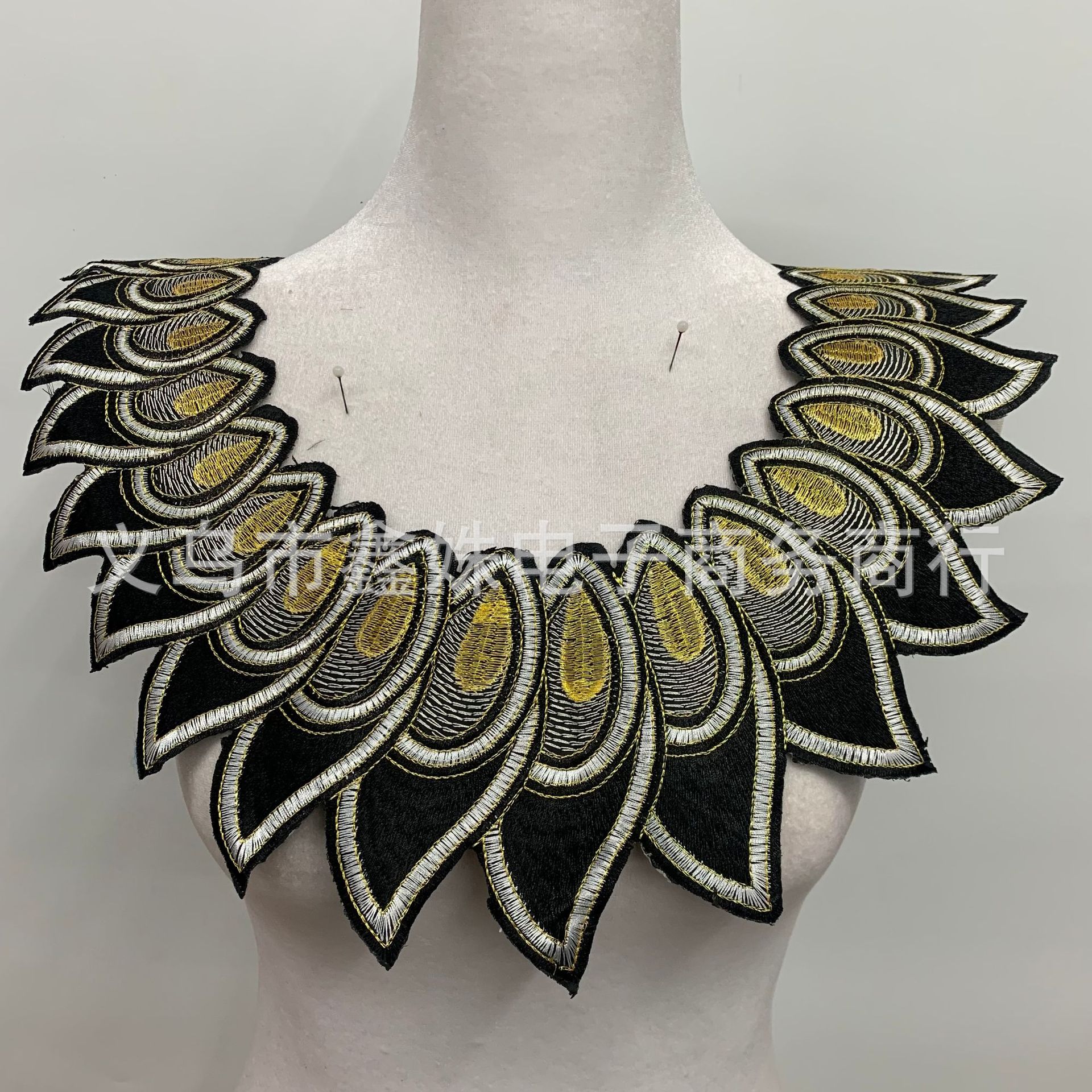 Espalda adhesivo collares flores corsets grandes parches de tela vestuario escenografía anime complementos complementos Item Picture
