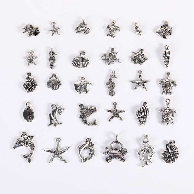 Ocean Series starfish and seahorse bracelet accessories, pendant bracelets, DIY handcrafted ornaments, versatile factory wholesale Application Scenario