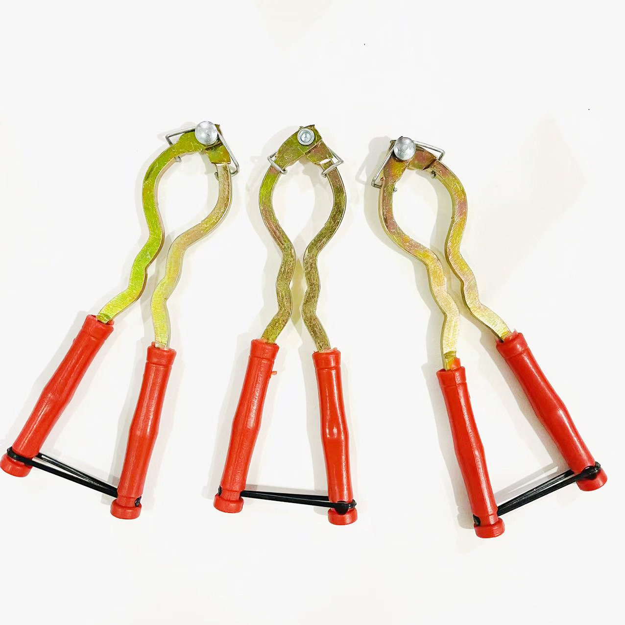 2 yuan multi-function spring walnut clip walnut tool sheller pecan pliers spring metal gift details Picture