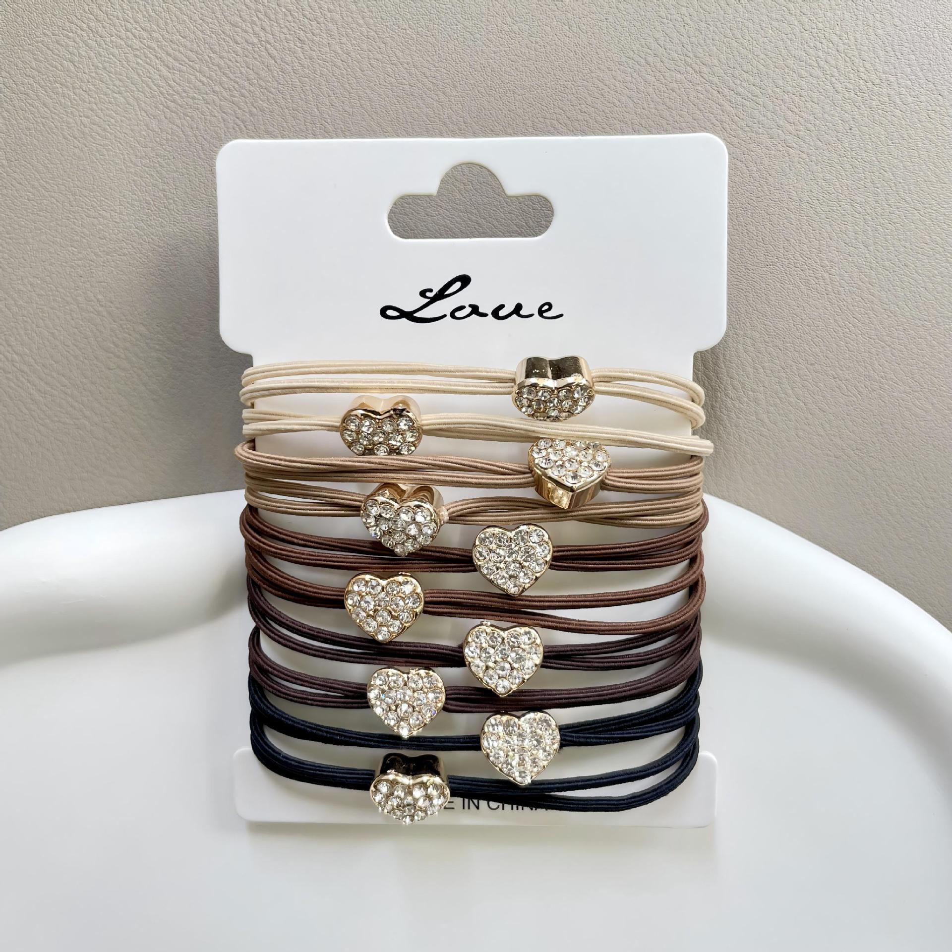 The new five-pointed star bow hair tie has a cold style, a simple metal hair band, and a delicate leather band for tying hair, exuding a sense of luxury Specification image