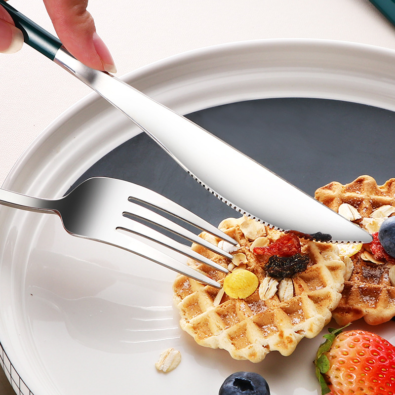 304 Stainless Steel Portable Tableware Korean Knife, Fork, Spoon And Chopsticks Four-Piece Student Tableware Outdoor Gift Tableware Set Application Scenario