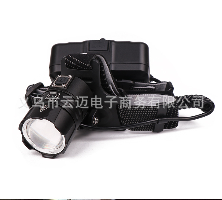 The new cross-border XHP70 telescopic zoom headlamp, USB charging, battery level display, large lens XHP70 strong headlamp pic 15