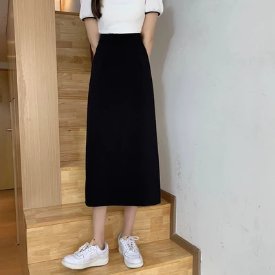 Black Half Skirt Female Autumn A-Line Long Skirt 2024 New Split After The Small High-Waisted Chic Skirt Design