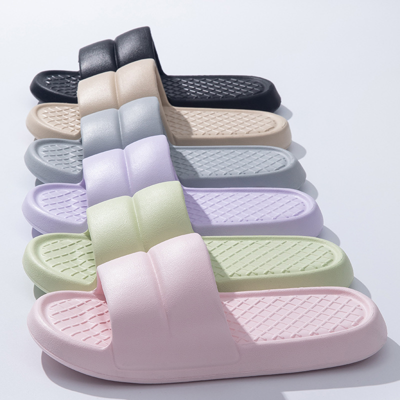 塑料拖鞋实物图