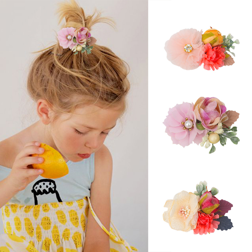 Simple And Versatile Natural Wind System Little Fairy Simulation Flower Headband Children's Daily Stage Performance Decorative Hairpin Item Picture