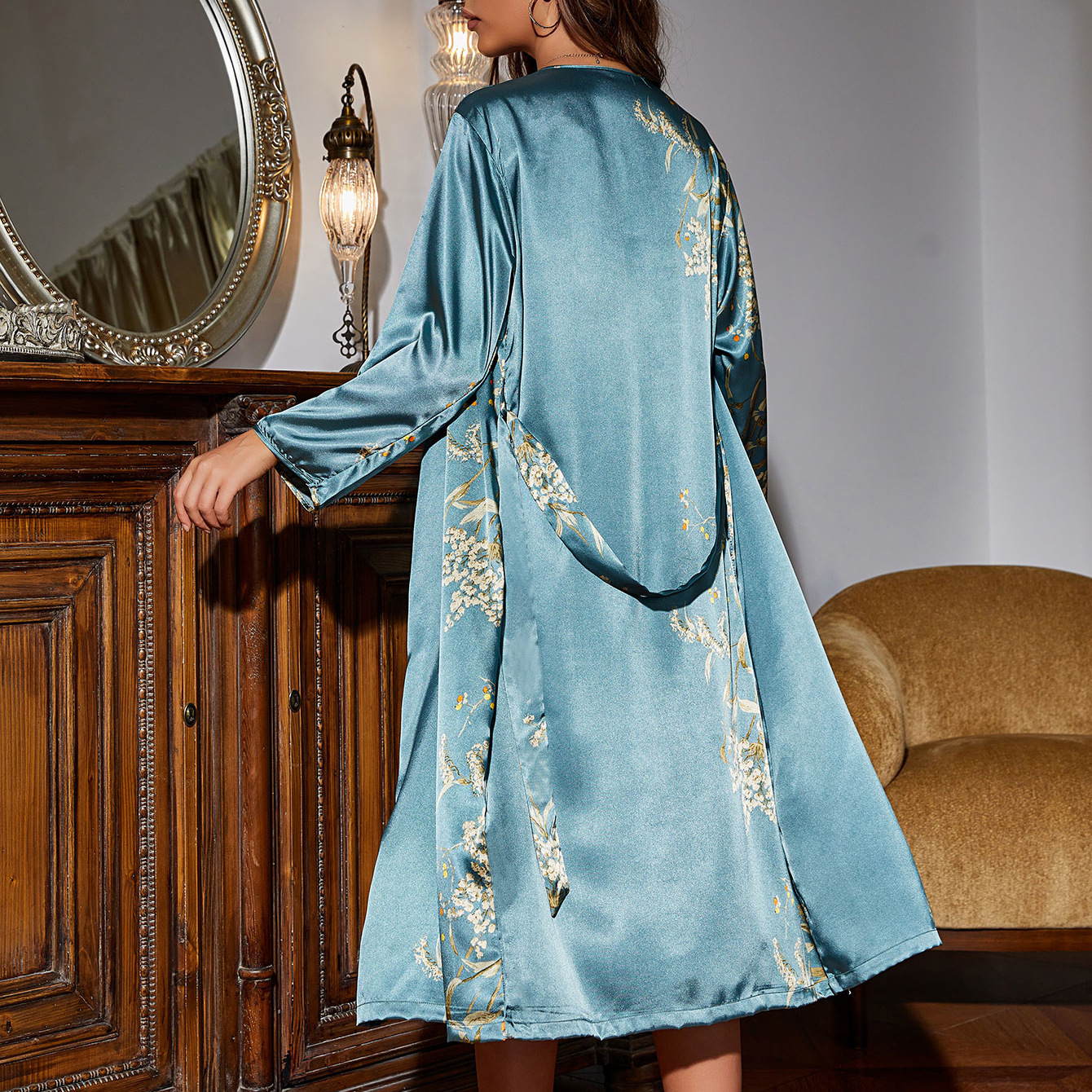 YANNI simple women's four-season home wear, lace-up nightgown and pajama two-piece set, thin outerwear, mid-length pajama set, wholesale for export to the Middle East and South America details Picture
