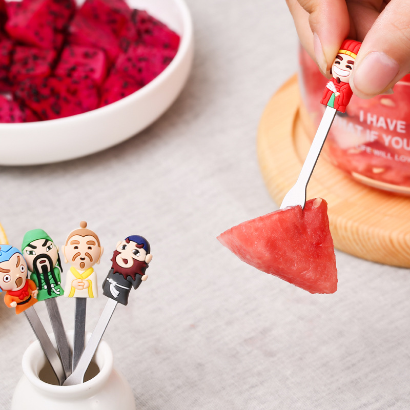 Fruit fork storage can set, creative internet-famous Chinese-style silicone fruit skewers, restaurant dessert forks, fruit sticks, fruit skewers Application Scenario