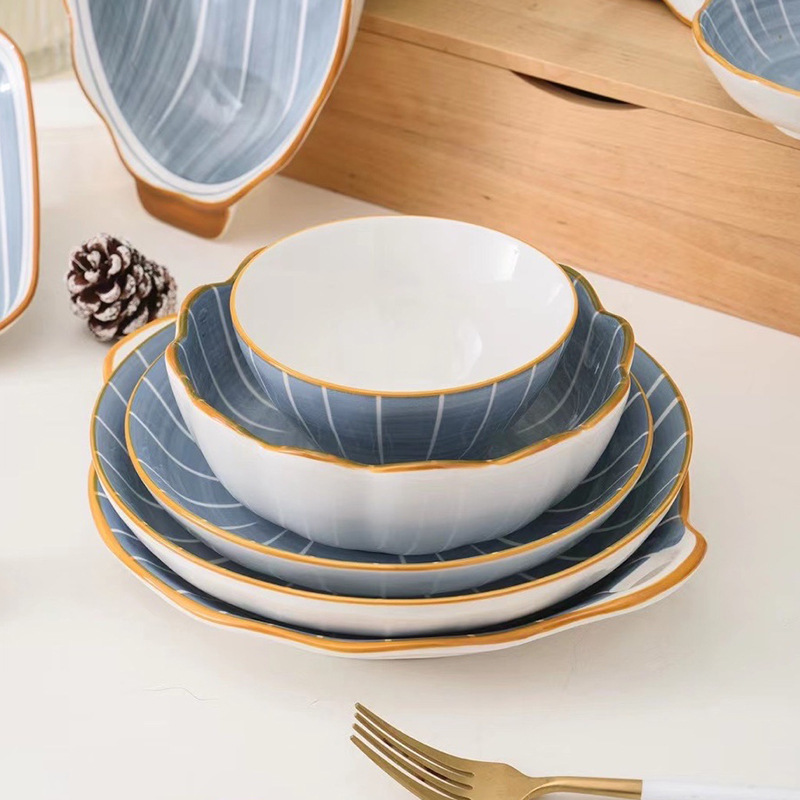 European-style stone-patterned tableware gift bowls, European-style ceramic tableware, hand-outlined underglaze painting technique Application Scenario
